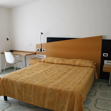 M'ama Aparthotel
