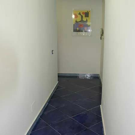 M'ama Aparthotel 3*